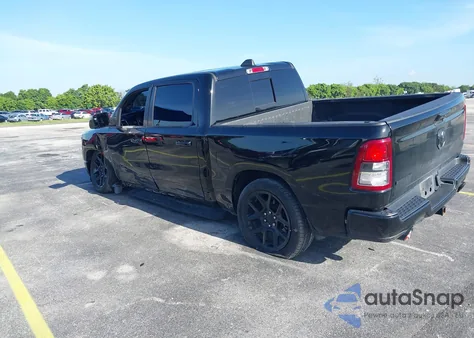 2021 Ram 1500 Big Horn 4X2 5'7 Box из США, поврежденный, VIN 1C6RREFT3MN660559